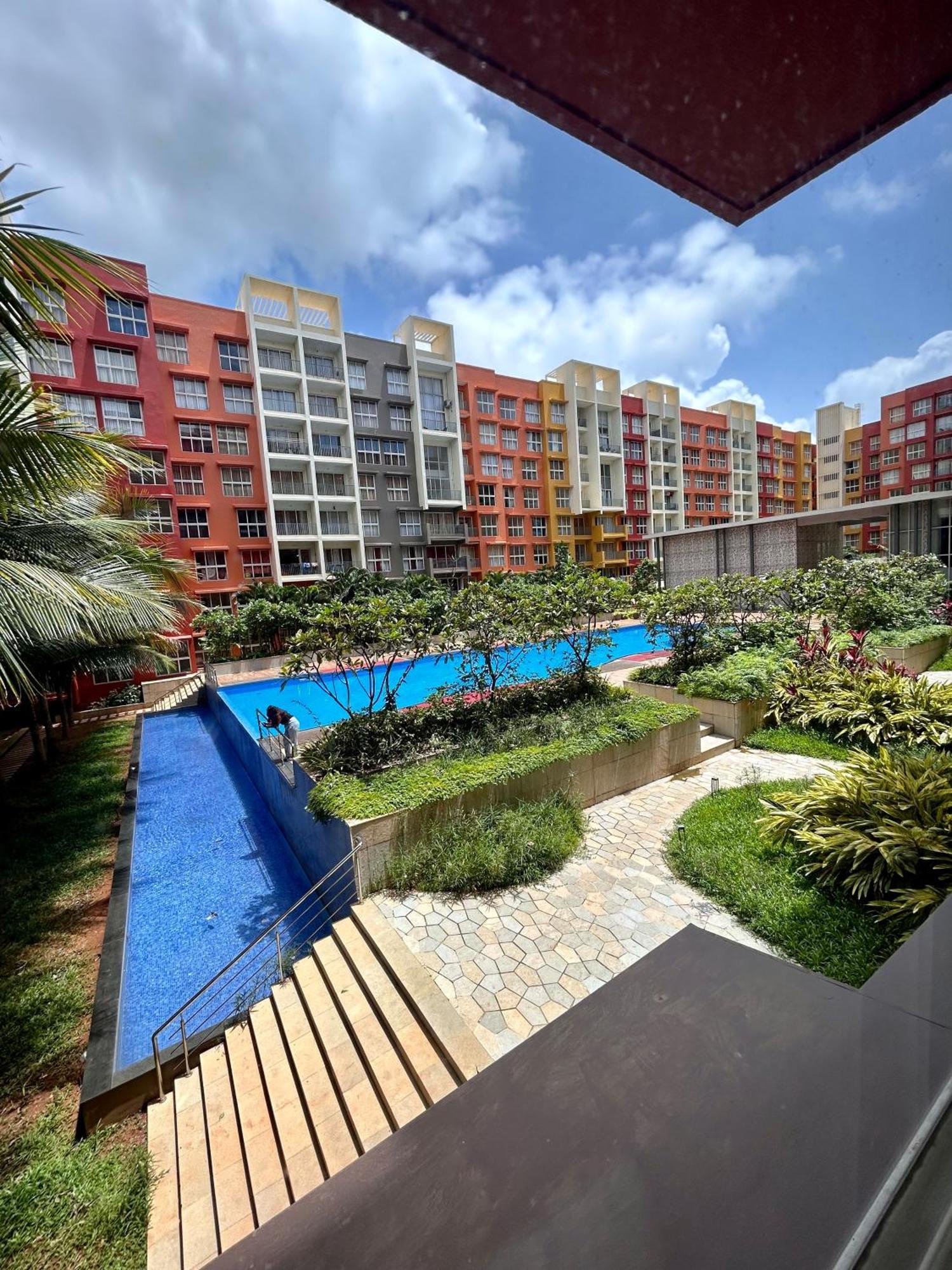 Pool And Garden View Good Stay Premium 2 Bhk Flat 104 Dabolim Ngoại thất bức ảnh